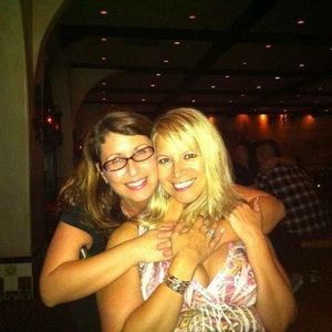 Meet your Posher, Loni